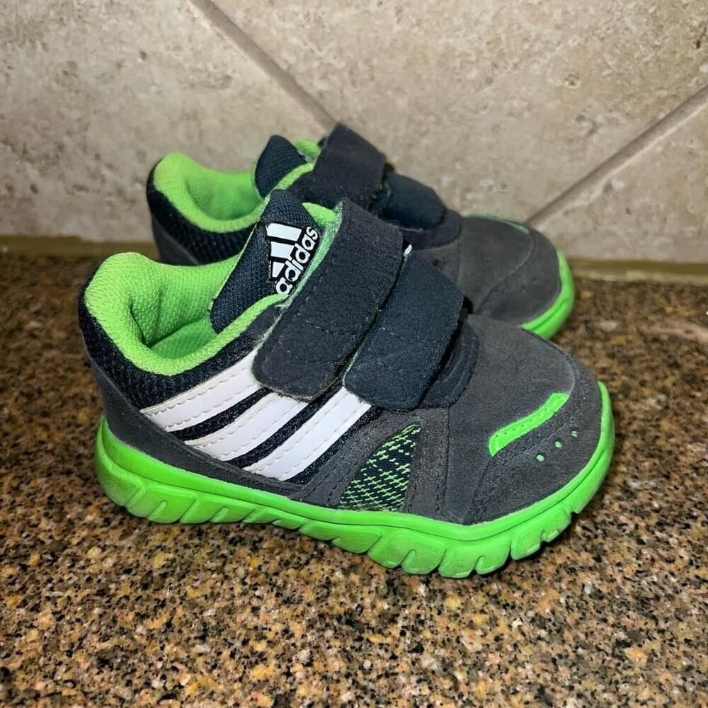 Adidas Sneakers Black Green Toddler Size 5